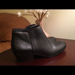 Sam Edelman petty boots black